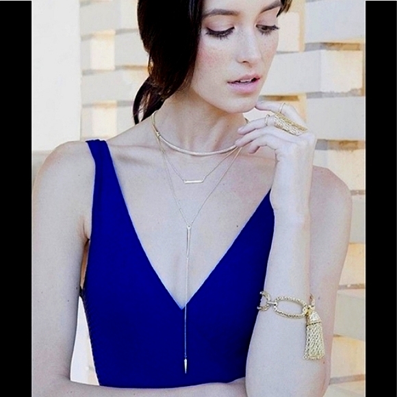 New Kendra Scott Vivian Necklaces in Rose Gold/Silver 🤍💛 - Picture 5 of 8